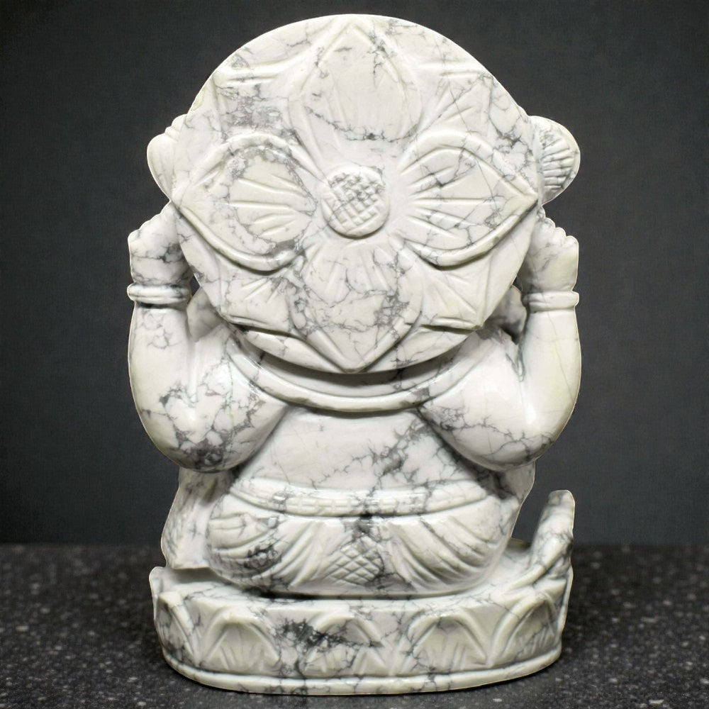 1.57kgs Ganesha Idol in White Howlite Gemstone