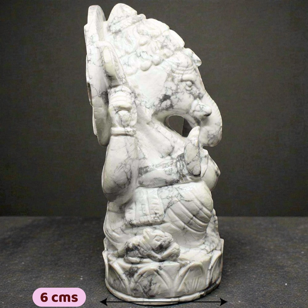 1.57kgs Ganesha Idol in White Howlite Gemstone