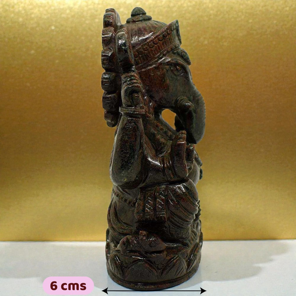 2.47kgs Ganesha Idol in Ruby Gemstone