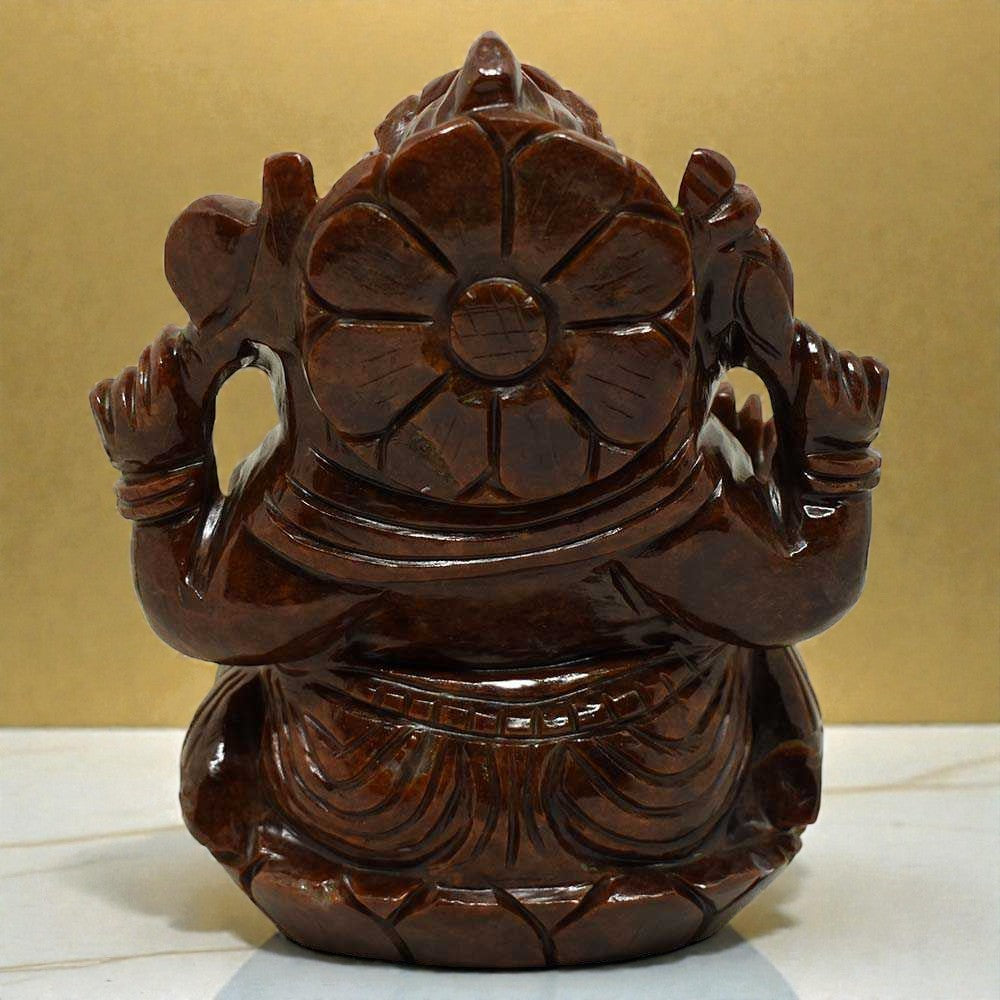 2.96kgs Ganesha Idol in Garnet (Gomedh) Gemstone