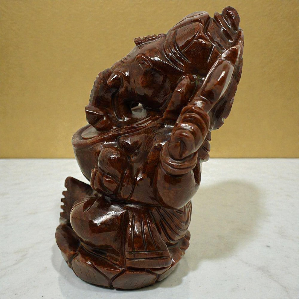 2.96kgs Ganesha Idol in Garnet (Gomedh) Gemstone